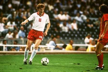 Den första fotbollsstjärnan i Polen landslag är Zbigniew Boniek